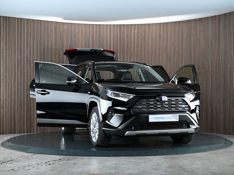 Used Toyota RAV4 2021 for sale - 77840767: Photo 14