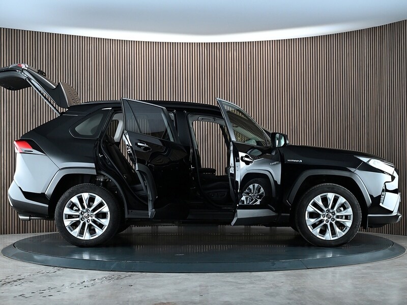 Used Toyota RAV4 2021 for sale - 77840767: Photo 20