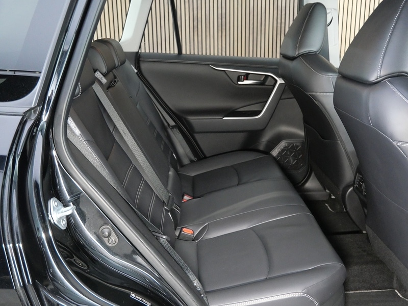 Used Toyota RAV4 2021 for sale - 77840767: Photo 34