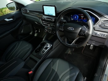 Used Ford Kuga 2023 for sale - 75753456: Photo
