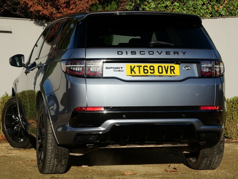 Used Land Rover Discovery Sport 2020 for sale - 76682348: Photo 2