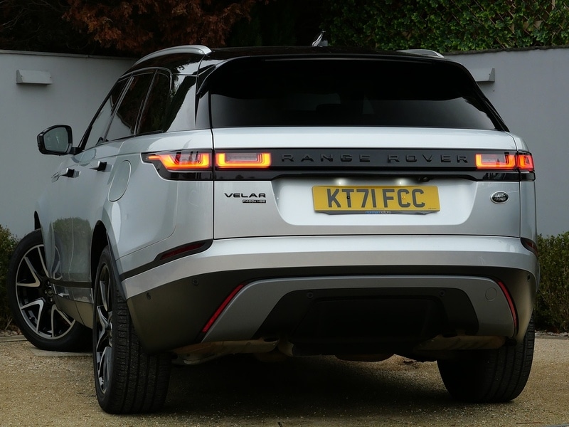 Used Land Rover Range Rover Velar 2021 for sale - 76470676: Photo 2