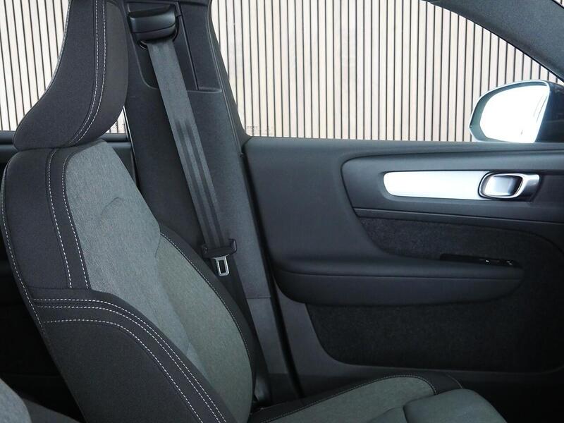 Used Volvo XC40 2022 for sale - 77213072: Photo 31