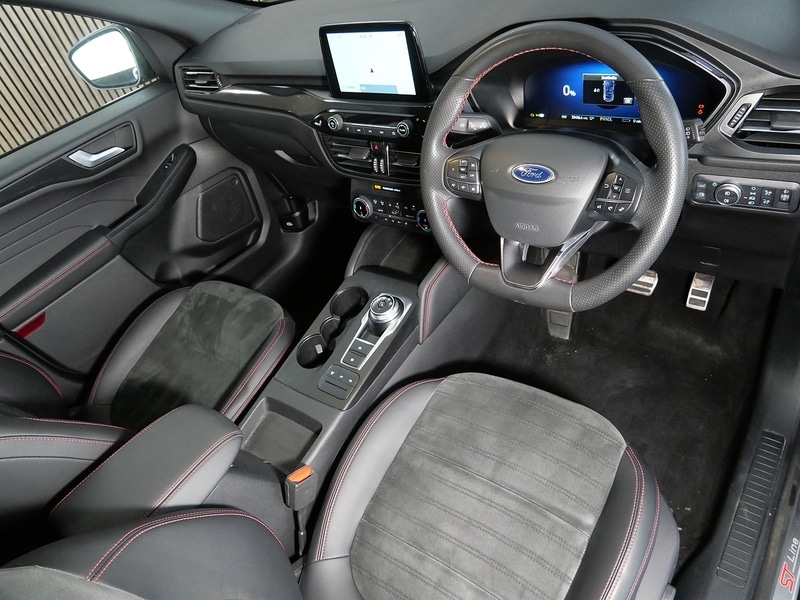 Used Ford Kuga 2023 for sale - 77937387: Photo 3