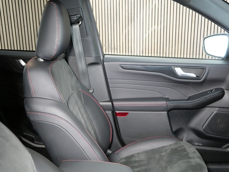 Used Ford Kuga 2023 for sale - 77937387: Photo 31