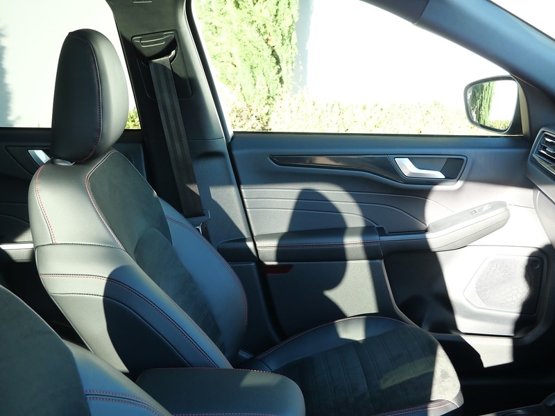 Used Ford Kuga 2023 for sale - 76655505: Photo 18