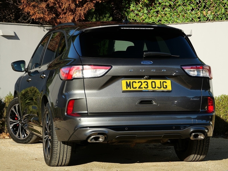 Used Ford Kuga 2023 for sale - 76655505: Photo 2