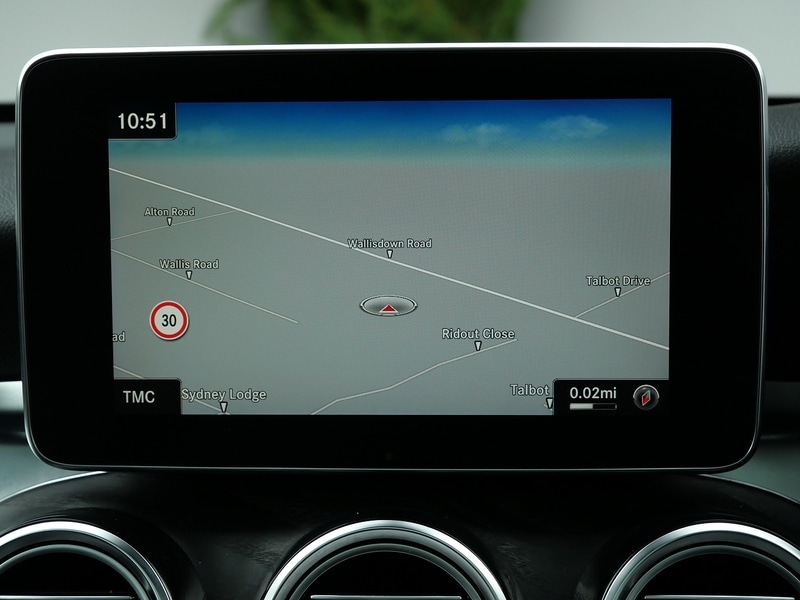 Used Mercedes-Benz GLC 2018 for sale - 76426353: Photo 13