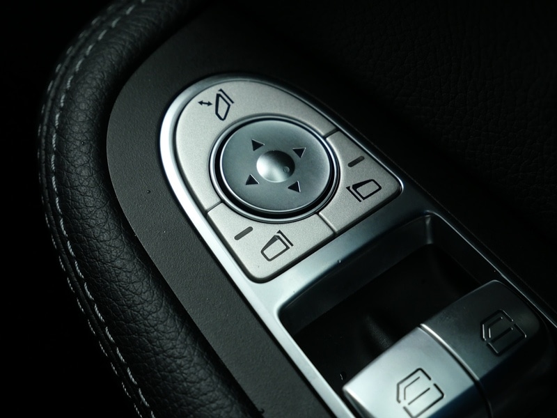 Used Mercedes-Benz GLC 2018 for sale - 76426353: Photo 30