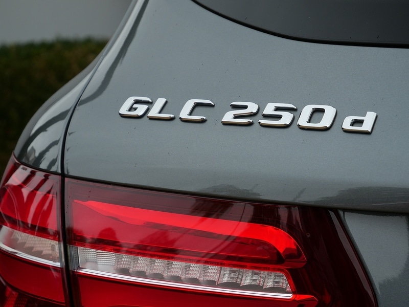 Used Mercedes-Benz GLC 2018 for sale - 76426353: Photo 32