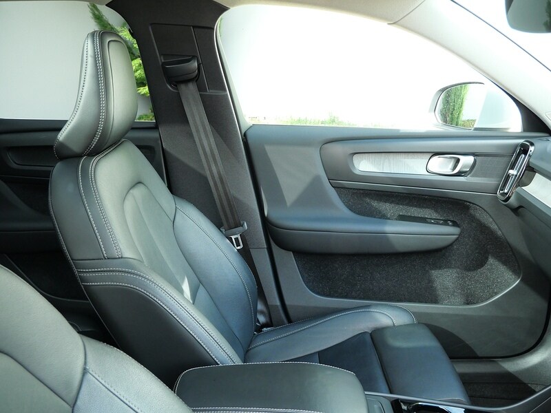 Used Volvo XC40 2020 for sale - 75961198: Photo 16