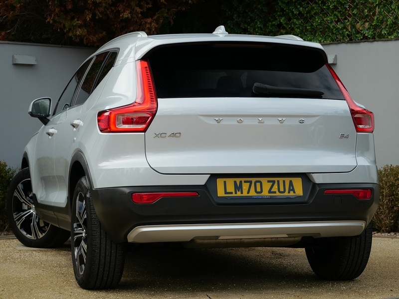Used Volvo XC40 2020 for sale - 75961198: Photo 2