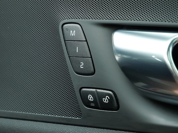 Used Volvo XC60 2019 for sale - 75516518: Photo 30
