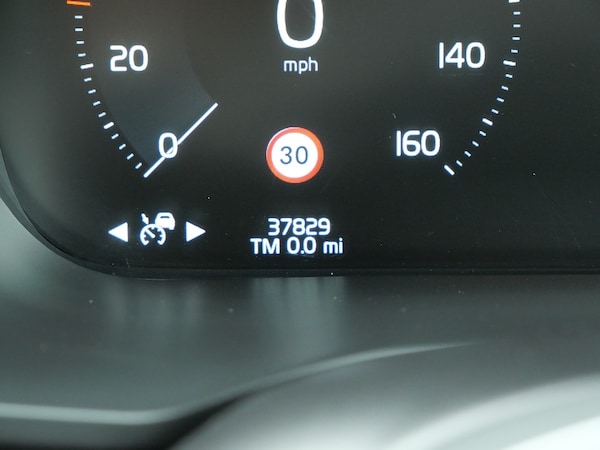 Used Volvo XC60 2019 for sale - 75516518: Photo 36