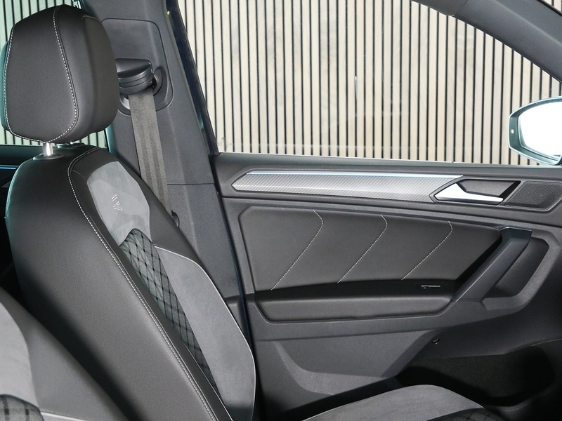 Used Volkswagen Tiguan 2023 for sale - 77250886: Photo 32