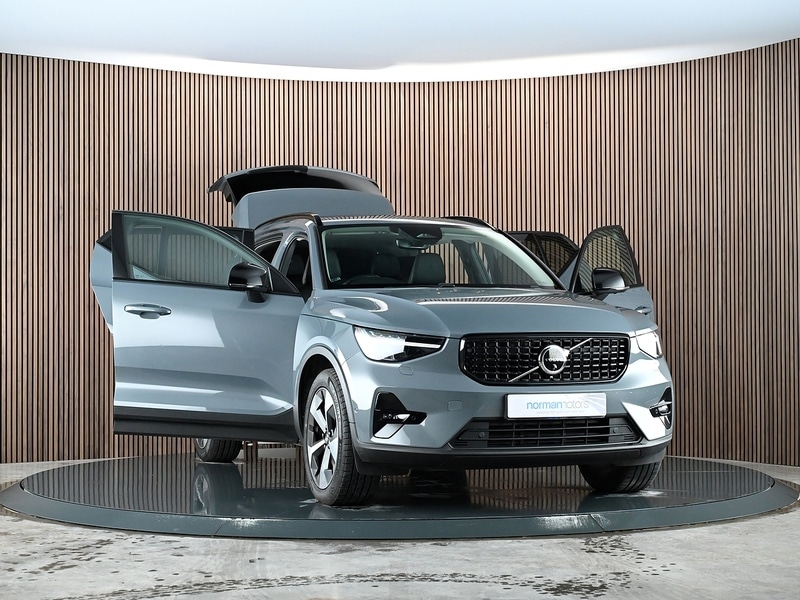 Used Volvo XC40 2023 for sale - 77840680: Photo 14