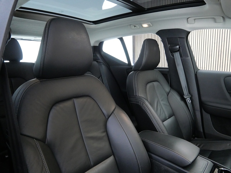 Used Volvo XC40 2023 for sale - 77840680: Photo 30