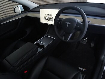 Used Tesla Model Y 2022 for sale - 77172713: Photo
