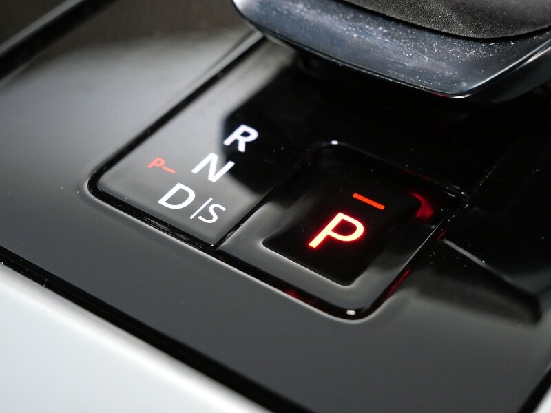 Used Land Rover Range Rover Velar 2022 for sale - 77840634: Photo 42