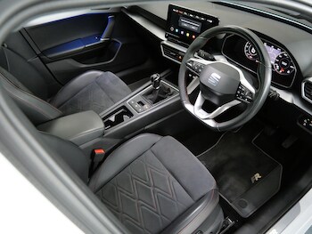 Used SEAT Leon 2022 for sale - 78541573: Photo