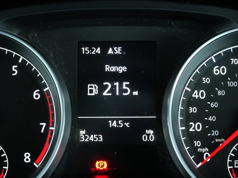 Used Volkswagen Golf 2017 for sale - 77065427: Photo 27