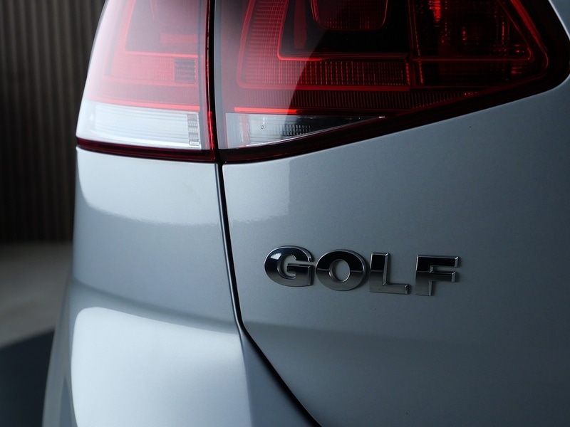 Used Volkswagen Golf 2017 for sale - 77065427: Photo 30