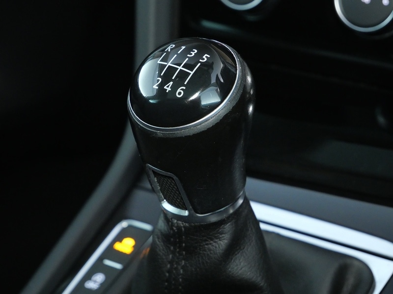 Used Volkswagen Golf 2017 for sale - 77065427: Photo 33