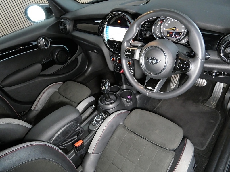 Used MINI Hatch 2022 for sale - 77452663: Photo 3