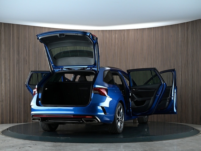 Used Skoda Octavia 2023 for sale - 77953465: Photo 19