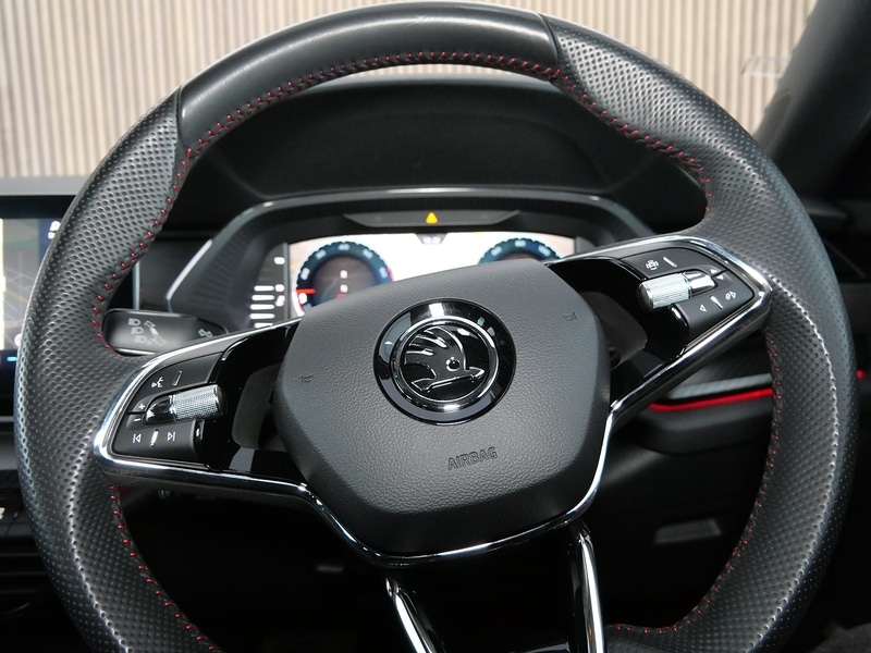 Used Skoda Octavia 2023 for sale - 77953465: Photo 38