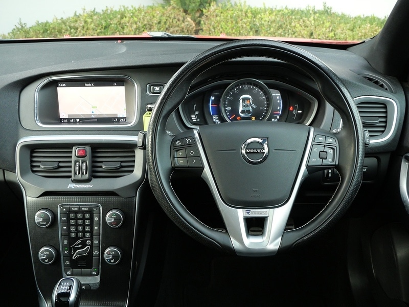 Used Volvo V40 2018 for sale - 76712172: Photo 14