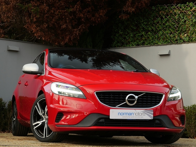 Used Volvo V40 2018 for sale - 76712172: Photo 5