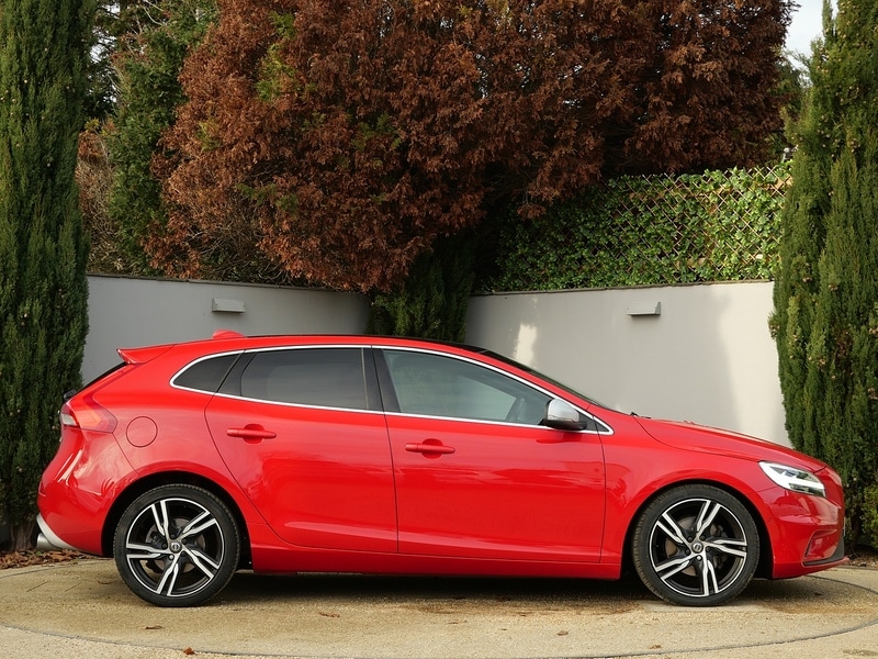 Used Volvo V40 2018 for sale - 76712172: Photo 7