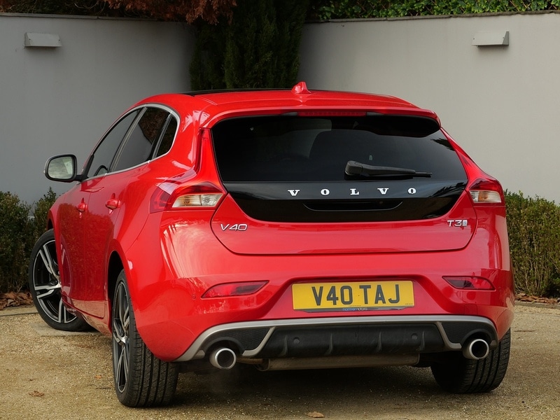 Used Volvo V40 2018 for sale - 76712172: Photo 9