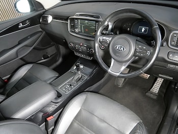 Used Kia Sorento 2016 for sale - 79197803: Photo