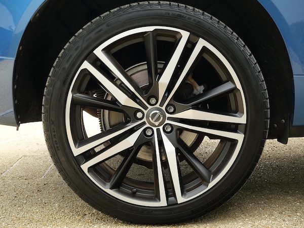 Used Volvo XC60 2017 for sale - 76193941: Photo 26