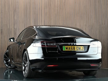 Used Tesla Model S 2018 for sale - 78421842: Photo