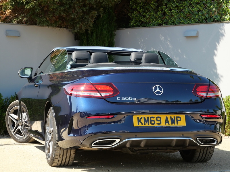 Used Mercedes-Benz C Class 2019 for sale - 76482549: Photo 2