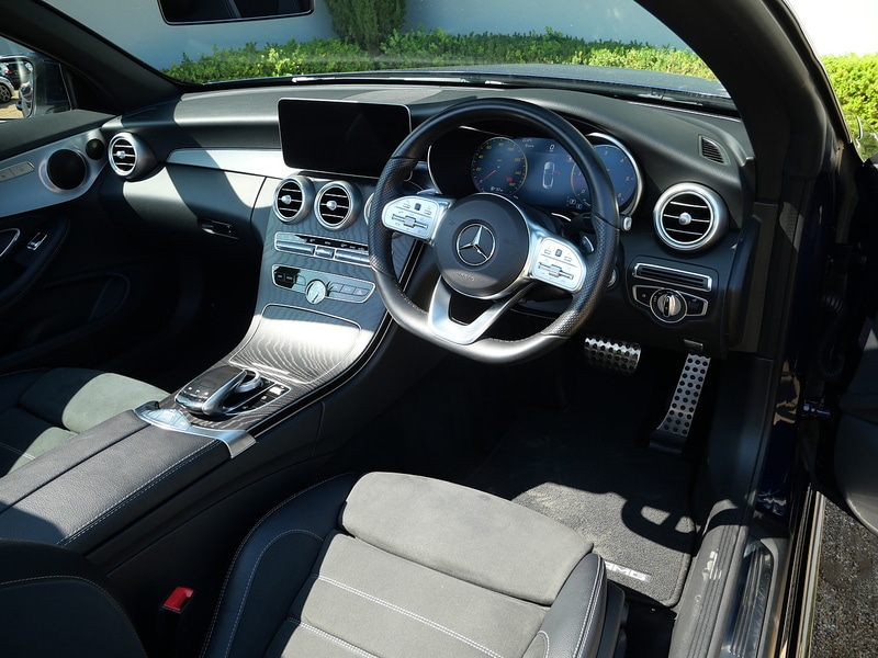 Used Mercedes-Benz C Class 2019 for sale - 76482549: Photo 3