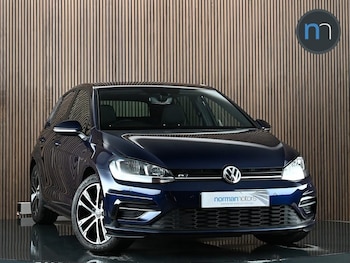 Used Volkswagen Golf 2018 for sale - 78769603: Photo