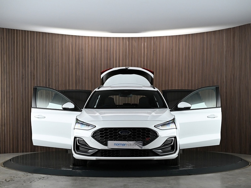 Used Ford Focus 2023 for sale - 77990195: Photo 15