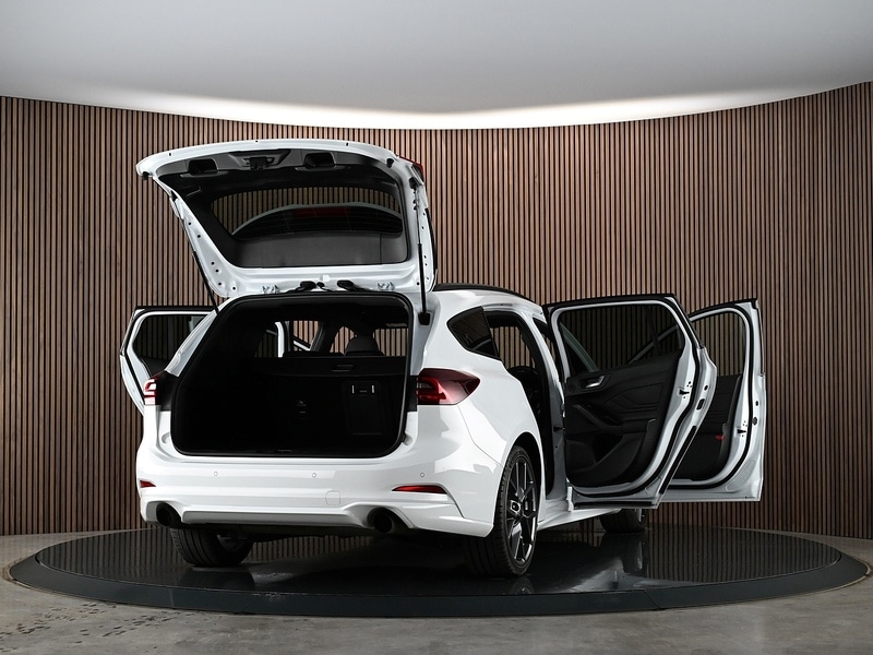 Used Ford Focus 2023 for sale - 77990195: Photo 19