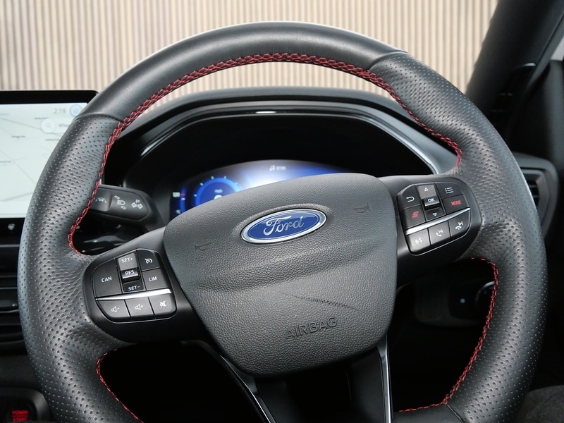 Used Ford Focus 2023 for sale - 77990195: Photo 38