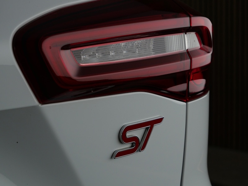 Used Ford Focus 2023 for sale - 77990195: Photo 44