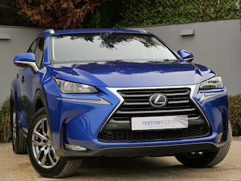 2015 - 300h 2.5 Luxury 5dr CVT