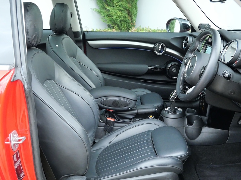 Used MINI Hatch 2021 for sale - 76323808: Photo 19