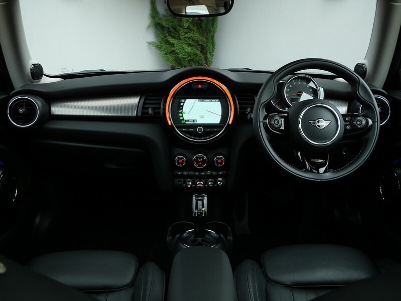 Used MINI Hatch 2021 for sale - 76323808: Photo 20