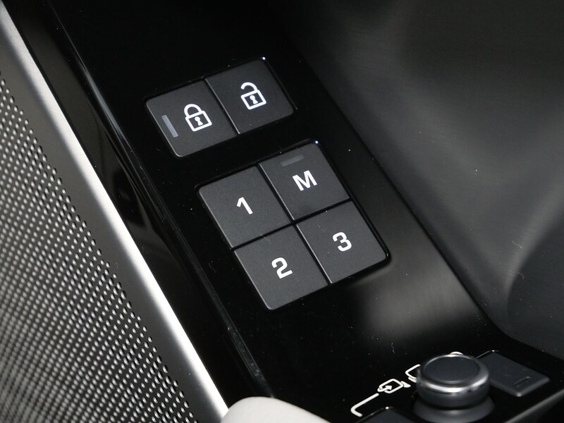 Used Land Rover Range Rover Velar 2021 for sale - 77840645: Photo 42