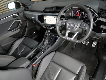 Used Audi Q3 2019 for sale - 79241410: Photo