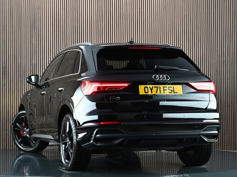 Used Audi Q3 2021 for sale - 77508121: Photo 2